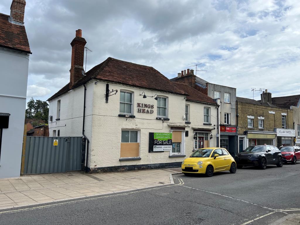 Lot: 48 - FORMER PUB WITH CONSENT FOR CONVERSION TO SIX DWELLINGS - Front elevation from Market Street